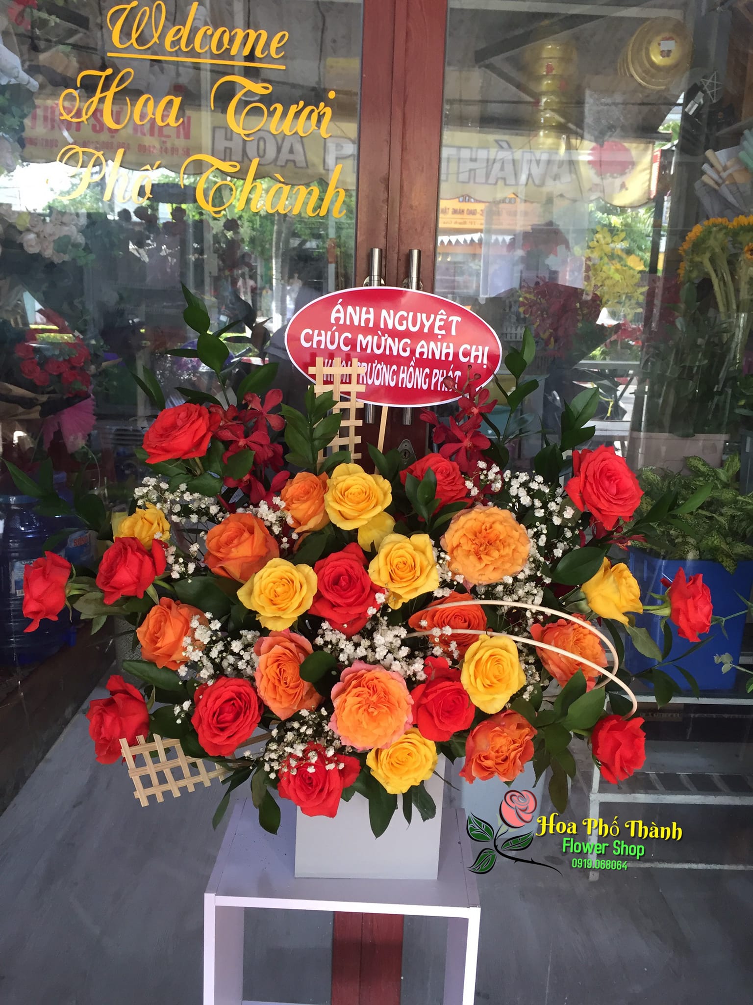 Giỏ hoa mừng khai trương cửa hàng tạch hoa tươi phố thành rạch giá kiên giang